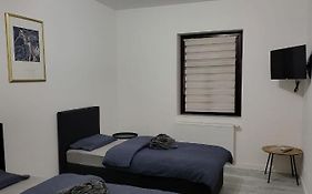 Place To Sleep - Kassel: Direkt An Der Uni