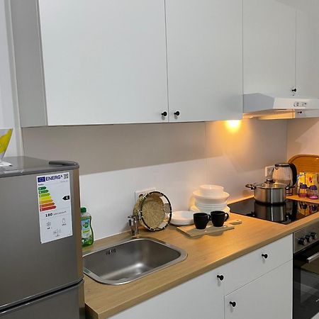 Place To Sleep - Kassel: Direkt An Der Uni Esterno foto